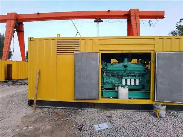 南部冬季低温环境下，500KW发电机组应该选择什么类型的启动电瓶？